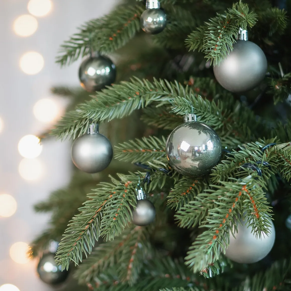 36 Kleine Kunststof Kerstballen Cottage Green In Koker