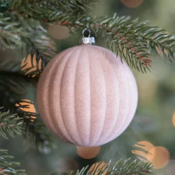 Beige Fluwelen Kerstbal Met Reliëf