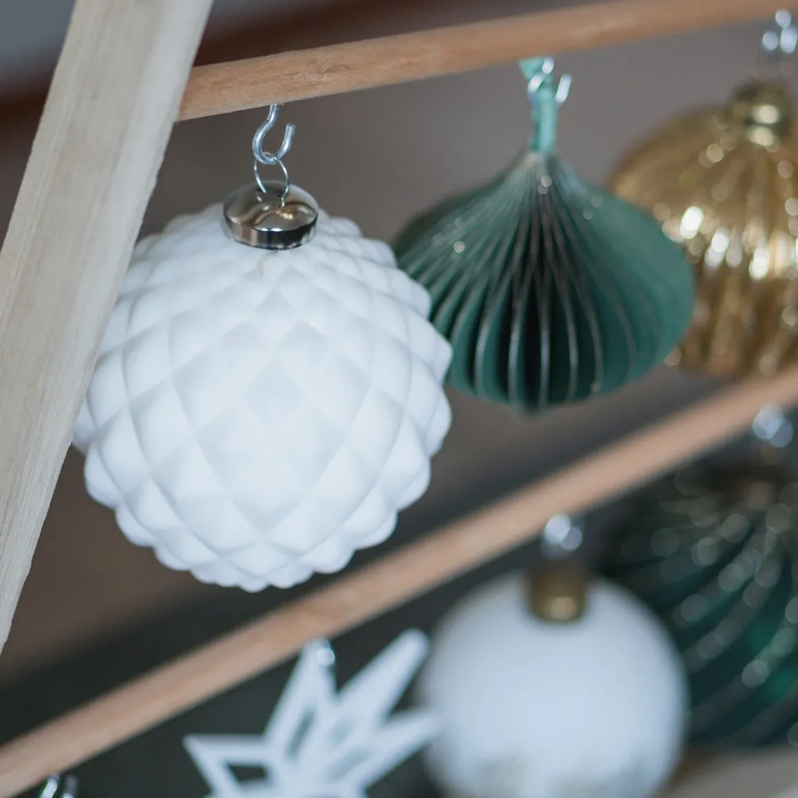 Geometrische Glazen Kerstbal 10 Cm Wit