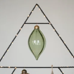 Groene Kerstpegel Met Natuurlijke Swirls