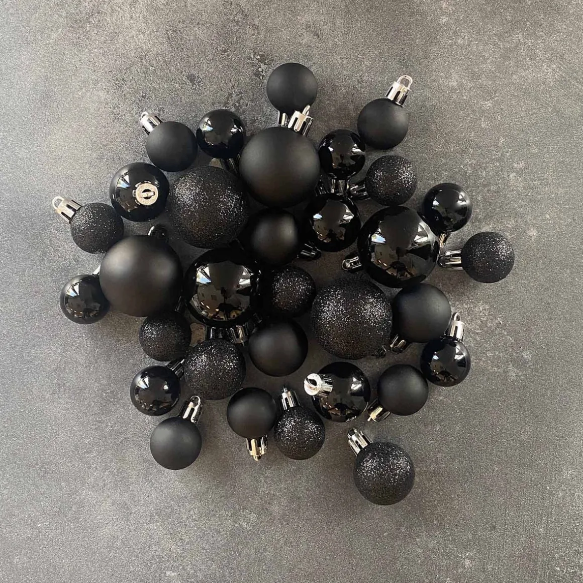 Kerstballen 32 St | Zwart | Kunststof | 2,5 - 4 Cm | In Koker