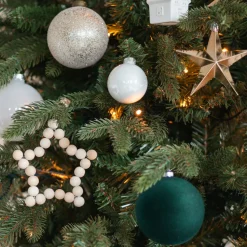 Kerstboompakket 'Magic Moments': Landelijke Kerst Met Moderne Accenten