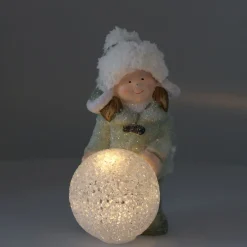 LED Meisje Met Sneeuwbal | 24 Cm | Aardewerk