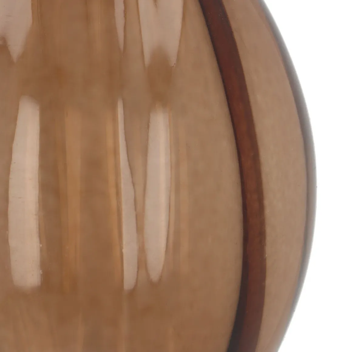 Lichtbruine Kerstpegel Met Natuurlijke Swirls