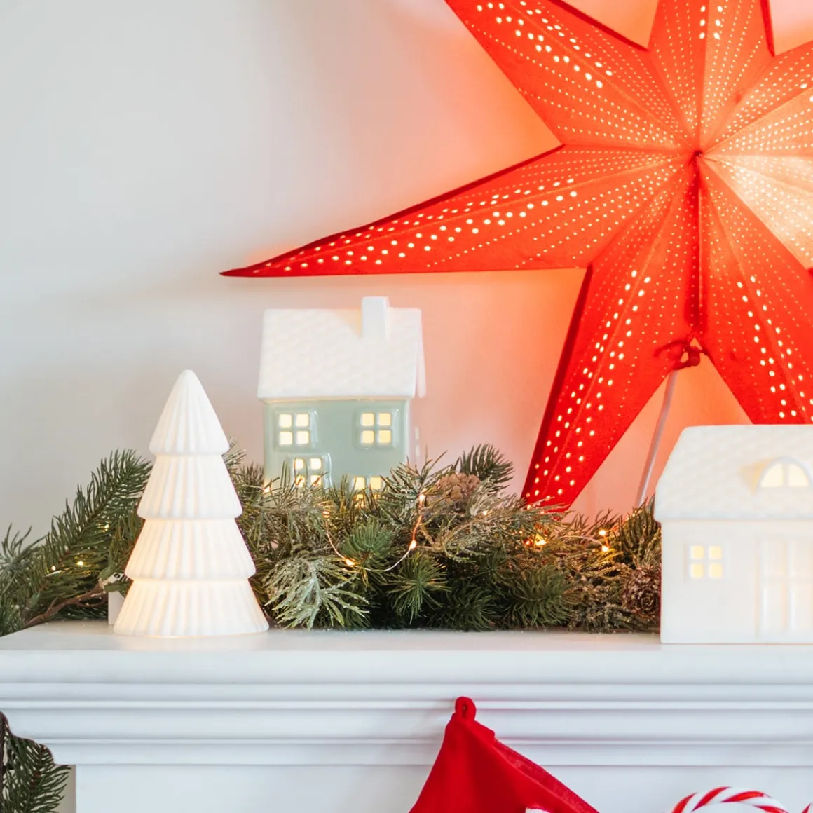 Lichtgroen Porseleinen Kersthuisje Met LED-licht