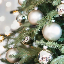 Luxe Lichtgouden Kerstballenset 44 Stuks In Handige Box